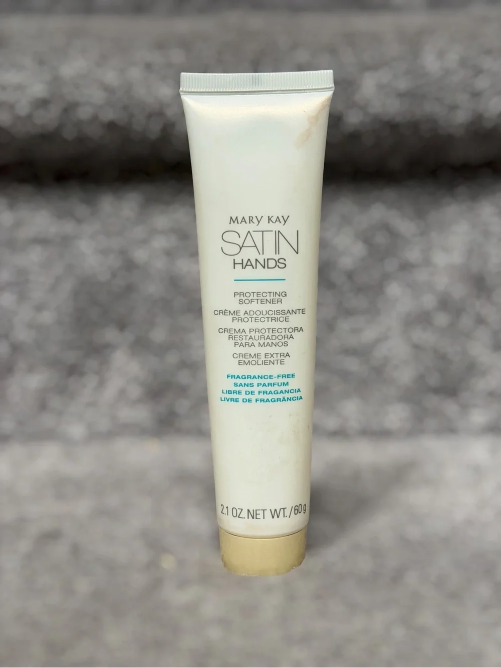 NEW Mary Kay‎ Satin Hands Protecting Softener Fragrance Free Hand Cream 2.1oz